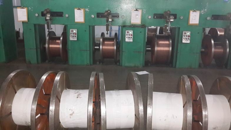 Le bronze à faible teneur en carbone de fil d'acier a enduit 036gkg pour la jante de pneu